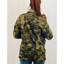 Load image into Gallery viewer, &quot;Amy&quot; Camo Jacket